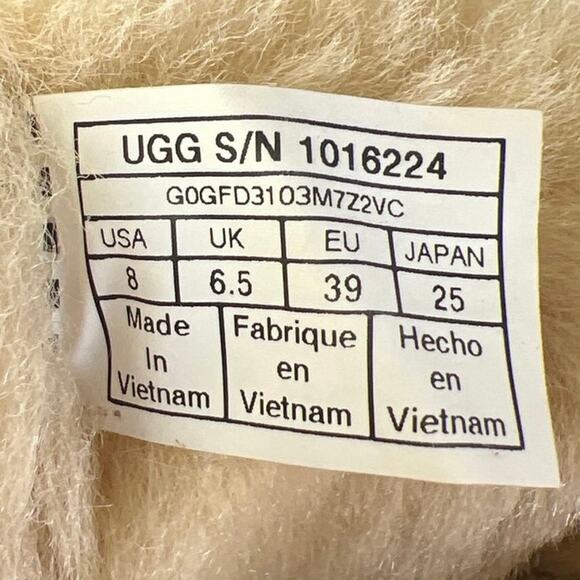 UGG Classic II Women's Brown Suede Leather Round Toe Pull On Winter Boots Size 8 - Picture 9 of 9